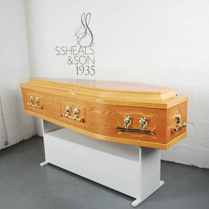 Panel Side Light Oak Coffin